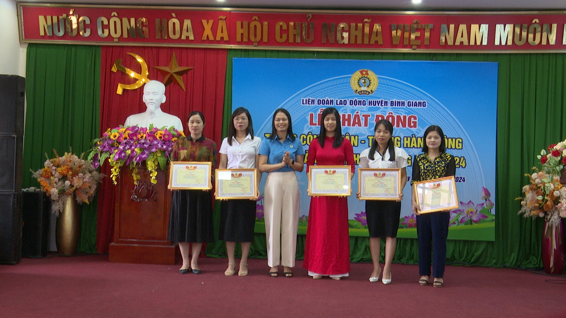 Phát động tháng CN.jpg 1.jpg