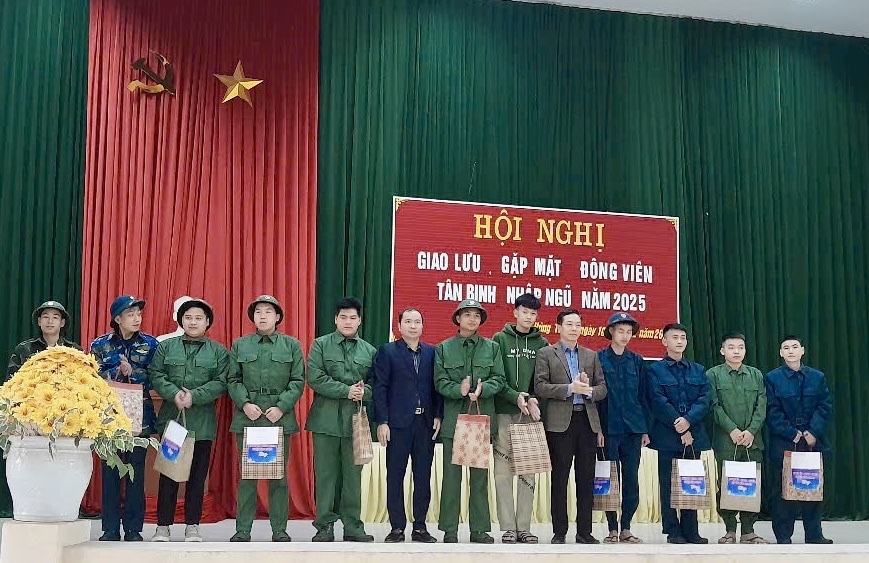 hùng thang.jpg